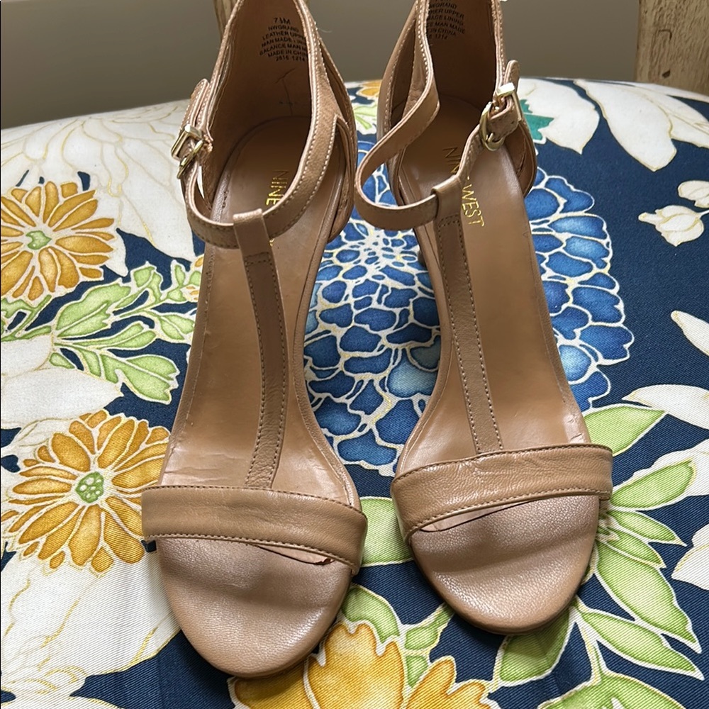 Nine West Women's Tan Sandals 7.5